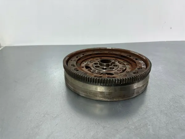 Volante Volkswagen PASSAT B8 2.0Tdi 176Kw image 2