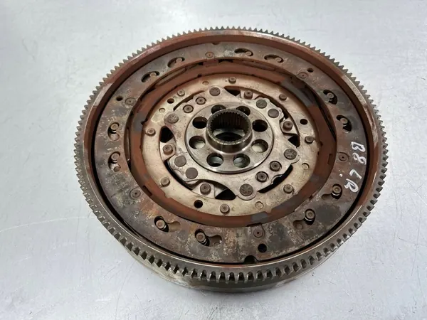 Volante Volkswagen PASSAT B8 2.0Tdi 176Kw image 6