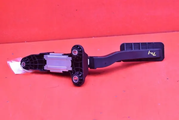 Pédale d'accélérateur OEM 00136810 pour Hyundai Kona 1.6 GDi image 4