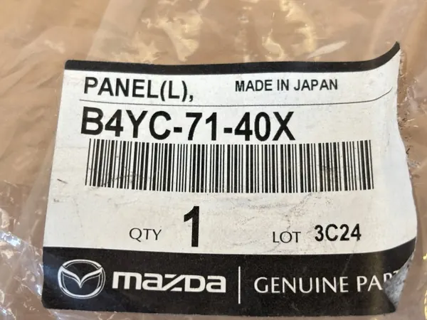 Para-lama inferior esquerdo traseiro Mazda 3 OEM B4YC-71-40X image 7