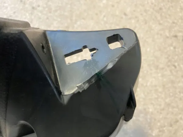 OEM 4M0867607F Bakre Tunnelöverdrag Vänster Audi Q7 image 9