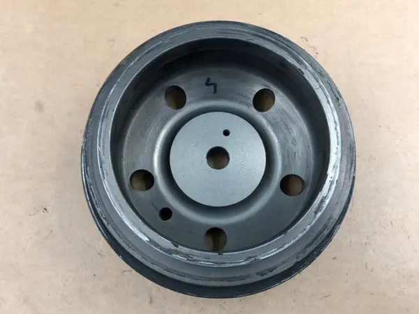 Poulie vilebrequin OEM 06M105251BF pour Audi A4/A5 image 3