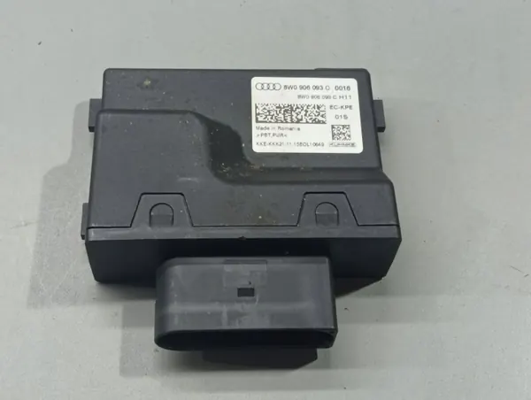 Polttoainepumpun ohjain OEM 8W0906093C Audi A4 image 2