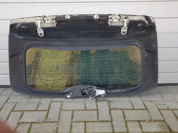 BMW 3 F31 bakluckeruta OEM 51317263163 image 4