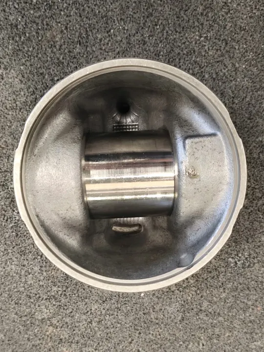 Pistón Motor MAN 51025006202 para D2066LUH EEV image 3