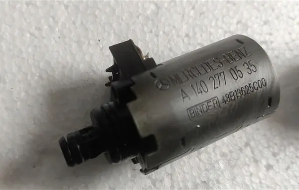 Vanne électrovanne Lock-Up Mercedes W211 3.0 V6 A1402770535 image 2