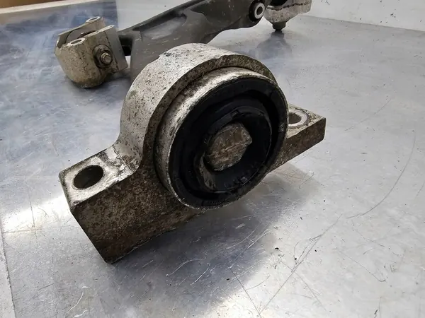 VOLVO XC90 II 2015+ Braccio Oscillante Anteriore Destro Inferiore 31658894 image 2