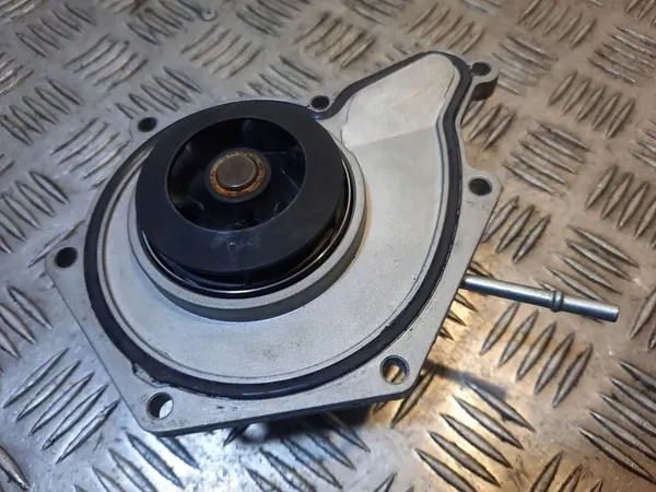 Audi A7 S7 Framdela 06E121016 image 4