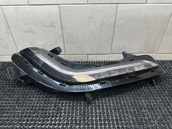 Luzes de circulação diurna Lado direito Renault Koleos II 266003583R image 1