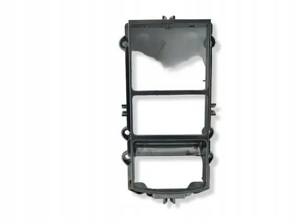 Land Rover Frame OEM 10079469 - Gebruikte Staat image 2