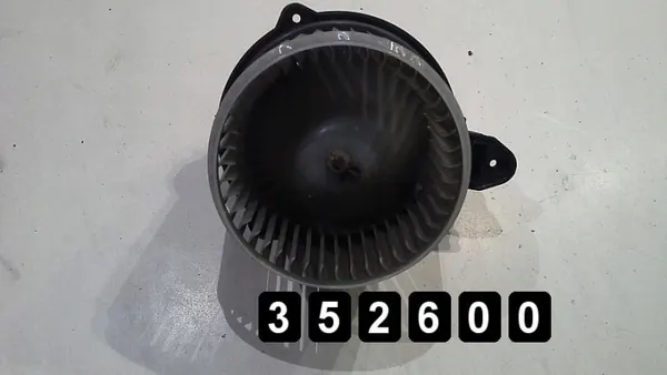 Audi Värmefläkt OEM AM-352600 Begagnad image 4