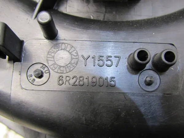 Ventilador de ventilação Skoda Fabia III 6R2819015 image 3