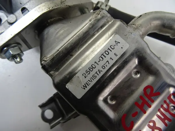 Toyota EGR-klepkoeler OEM 25601-0T010A voor C-HR 1.8 Hybride image 3