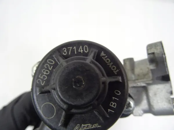 Toyota EGR-klepkoeler OEM 25601-0T010A voor C-HR 1.8 Hybride image 6