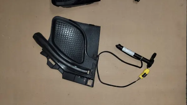 OEM A2479069901 Actuador Pirotécnico del Capó image 3