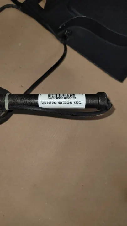 OEM A2479069901 Actuador Pirotécnico del Capó image 4