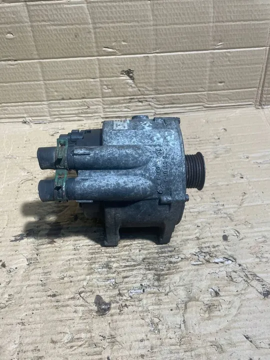 Renault Espace IV Alternator 2014 OE 7711134926 image 3