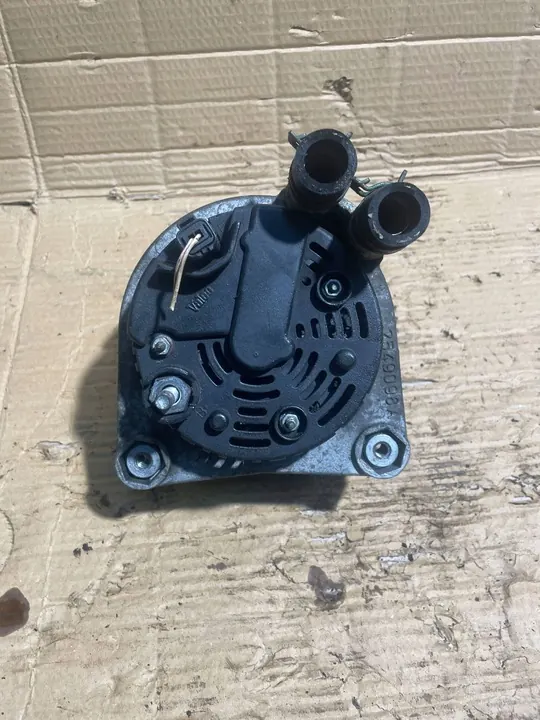 Renault Espace IV Alternator 2014 OE 7711134926 image 4