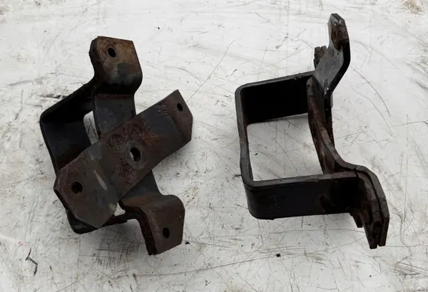 OEM Mocowanie Jousituen Kiinnike Edessä Iveco Daily 99-25 image 3
