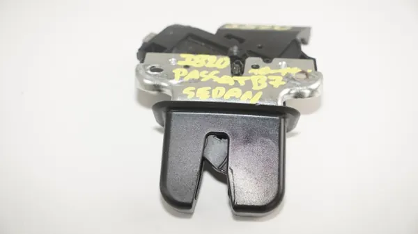 Serrure coffre OEM 360190003 pour VW Passat B7 Berline image 6