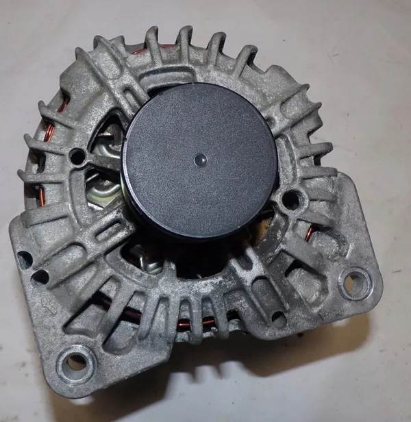 Vaihtovirtageneraattori Renault Megane III image 2