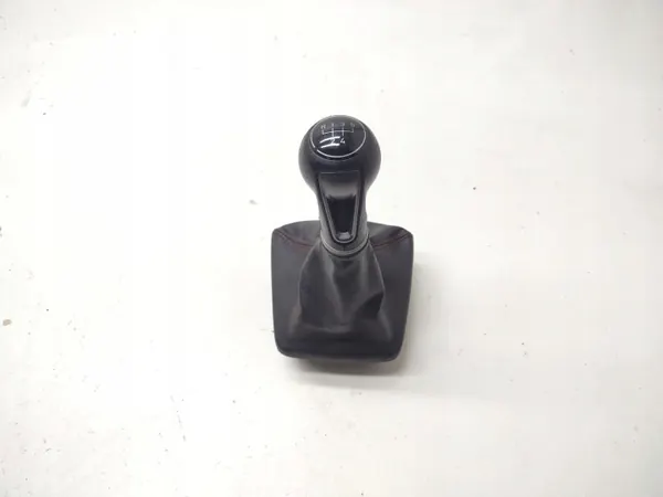 Pomo de cambios OEM 6J0711113AP para Seat Ibiza 6J IV FR image 2
