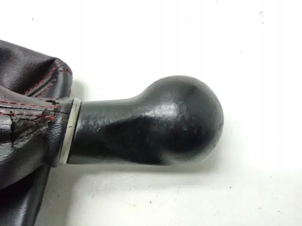 Pomo de cambios OEM 6J0711113AP para Seat Ibiza 6J IV FR image 9