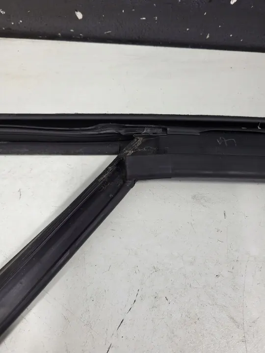 Fram höger fönsterpackning OEM 9673086280 Peugeot 208 image 10