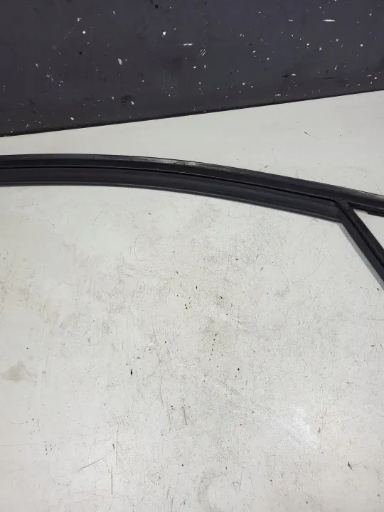 Fram höger fönsterpackning OEM 9673086280 Peugeot 208 image 3