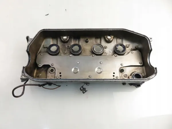 Honda Venttiilikansi OEM POKRYWA ZAWORÓW Civic IV 1.4L image 3