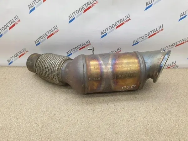 BMW Katalysaattori OEM 112152023100 F30/F80 image 2