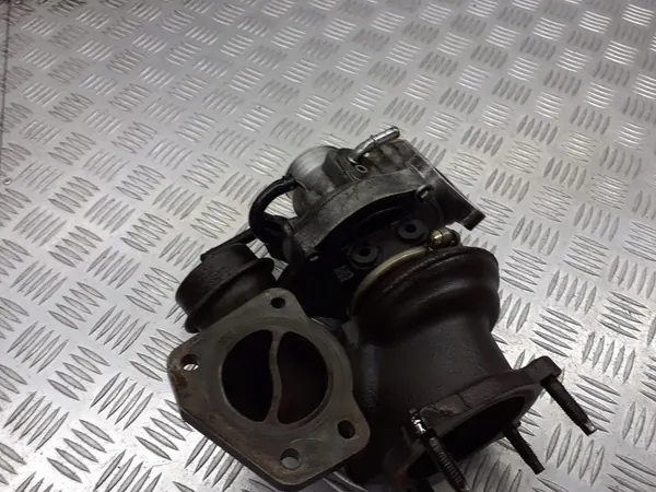 Turbocompresor Opel Insignia A 2.0 Turbo 12643932 image 2