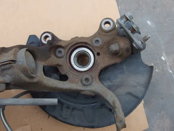 SEAT LEON III 2.0 TDI Ammortizzatore & Mozzo Anteriore Sinistro image 4