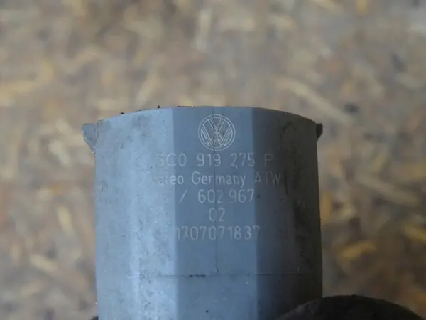 AUDI TT 8J Takapään PDC Kaapeli 8J0971085A image 3