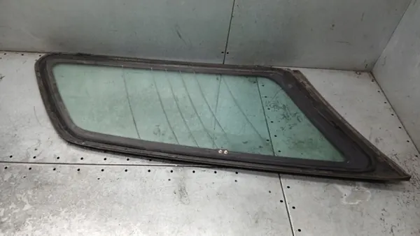 Karossglas höger bak OEM VOLVOMAR-140447 Volvo V50 image 3