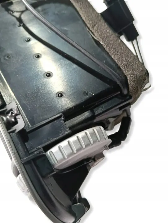 Rejilla de ventilación central OEM 7L5819203B image 4