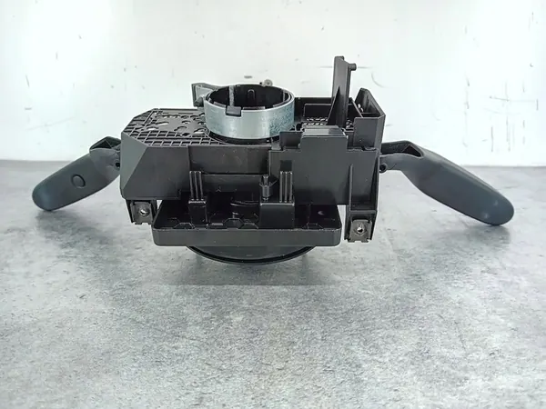 Gecombineerde schakelaar SEAT IBIZA IV 1.4 TDI image 7