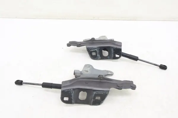 Bisagras de Capó Maserati Grecale OEM 1274738828 image 3