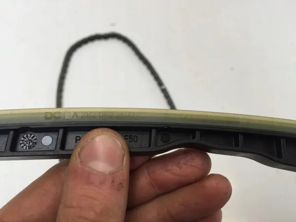 Chaîne de distribution Mercedes A2820522800 - Pièce OE image 8