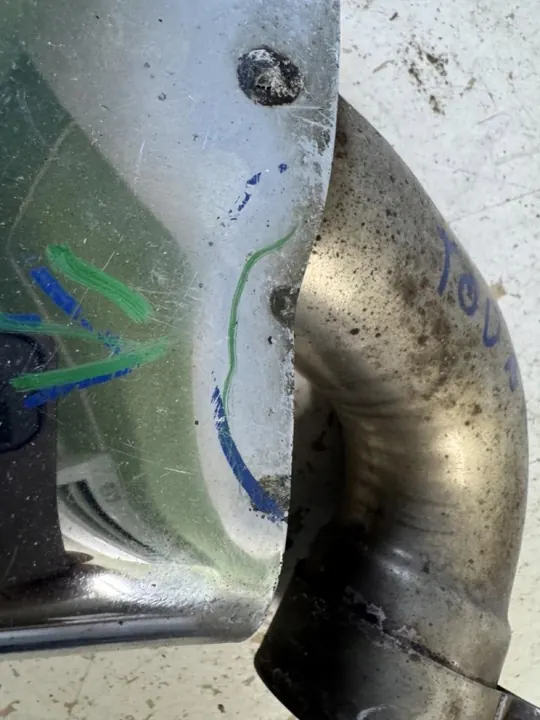 Vasen pakoputken pääty VW Touareg II 2 7P6 10- OEM image 3