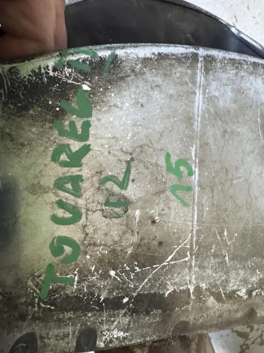 Vasen pakoputken pääty VW Touareg II 2 7P6 10- OEM image 6