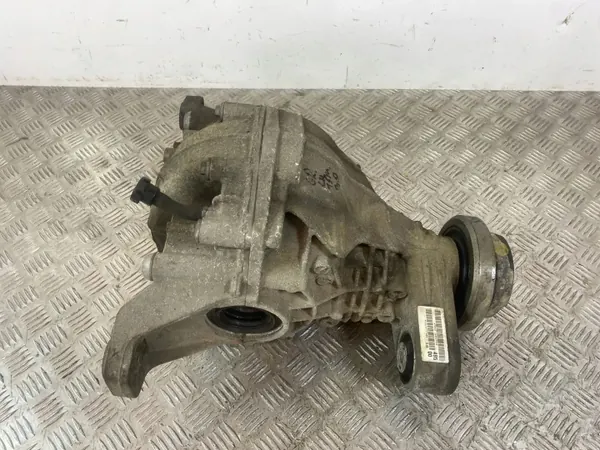 Jeep Bakaxel Differential OEM P68184737AB - Begagnad image 8