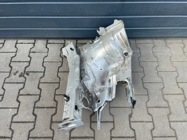 SEAT IBIZA J Vasen Kynnys OEM LS7Y - Käytetty image 2