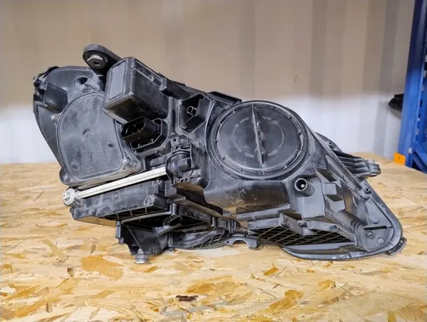 Full LED Koplamp Mercedes W212 LIFT A2128204939 A2128205039 image 5