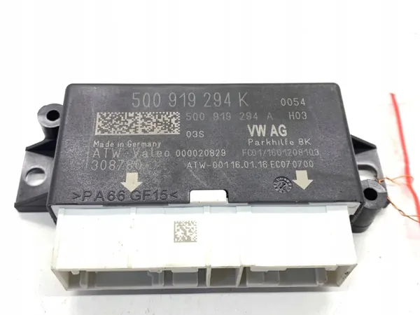 Module PDC OEM 5Q0919294K pour Audi A3 8V Berline image 2