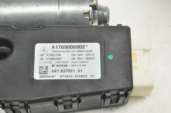 MERCEDES CLA W117 Moteur de Toit Ouvrant A1769006902 image 3