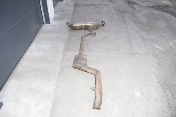 BMW OE Vaimennin OEM 9454851 3-sarja G20/G28 image 2