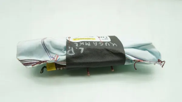 Airbag siège gauche Ford Kuga MK2 OEM CV44-611D11-AC image 3