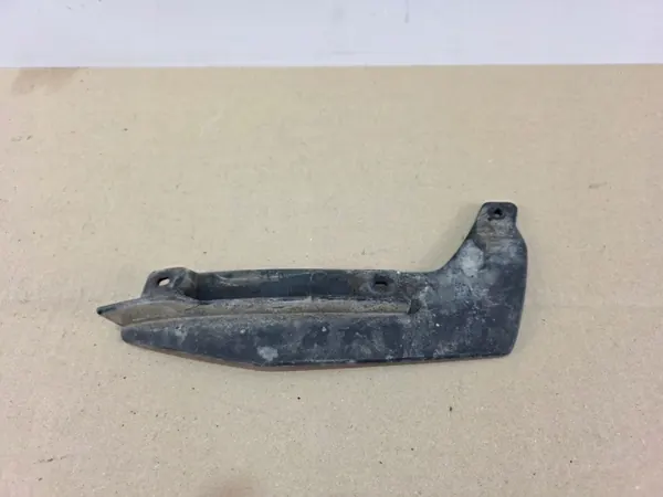 OEM 32369878 Vasen Etulokasuoja Volvo XC90 II image 2
