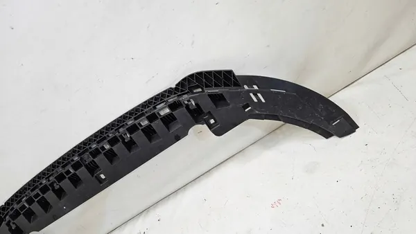 Audi A3 Motorhuv 8V5807233A image 2